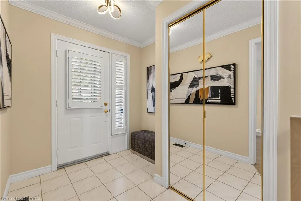 810 Golf Links Road, #2