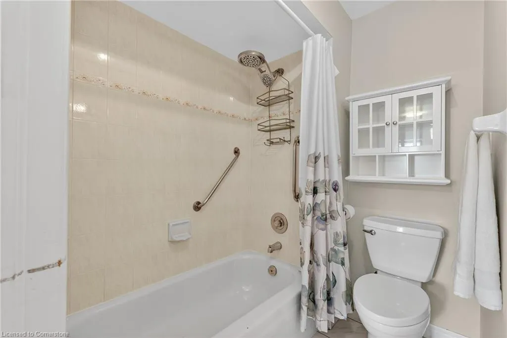 810 Golf Links Road, #2