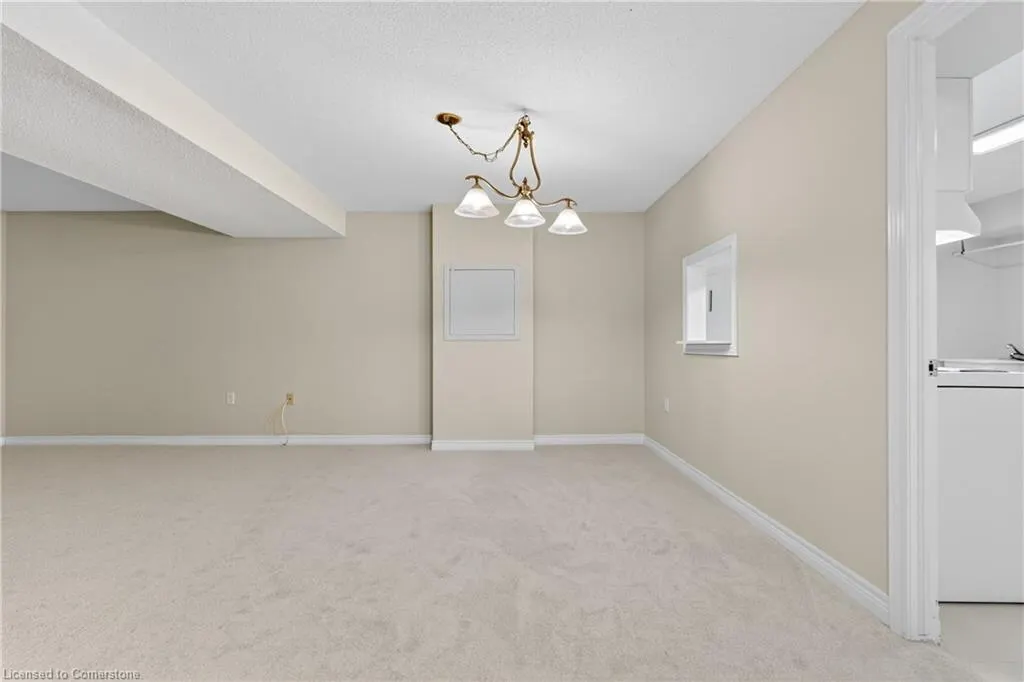 810 Golf Links Road, #2