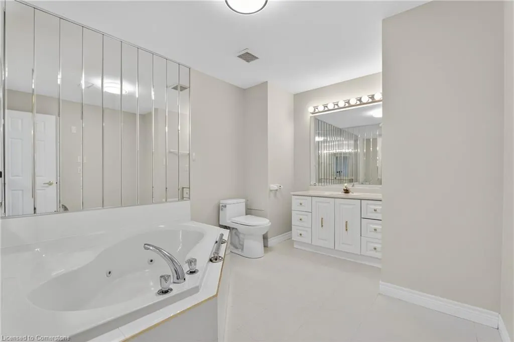 810 Golf Links Road, #2