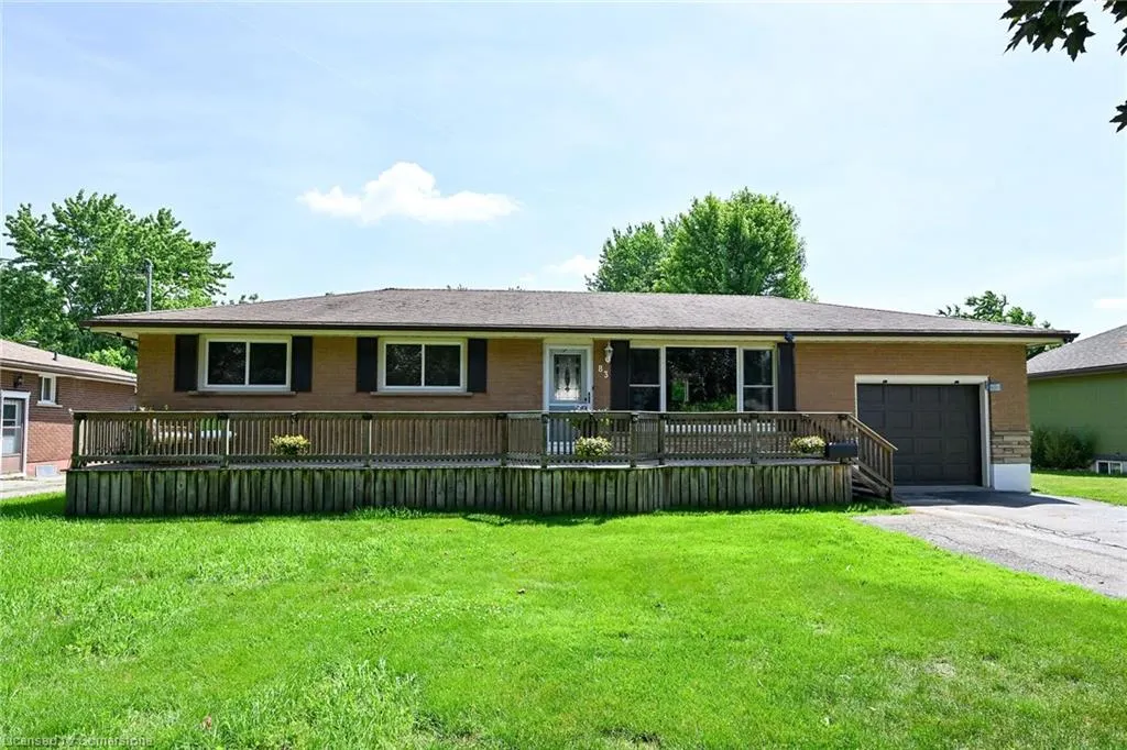 83 Oak Avenue