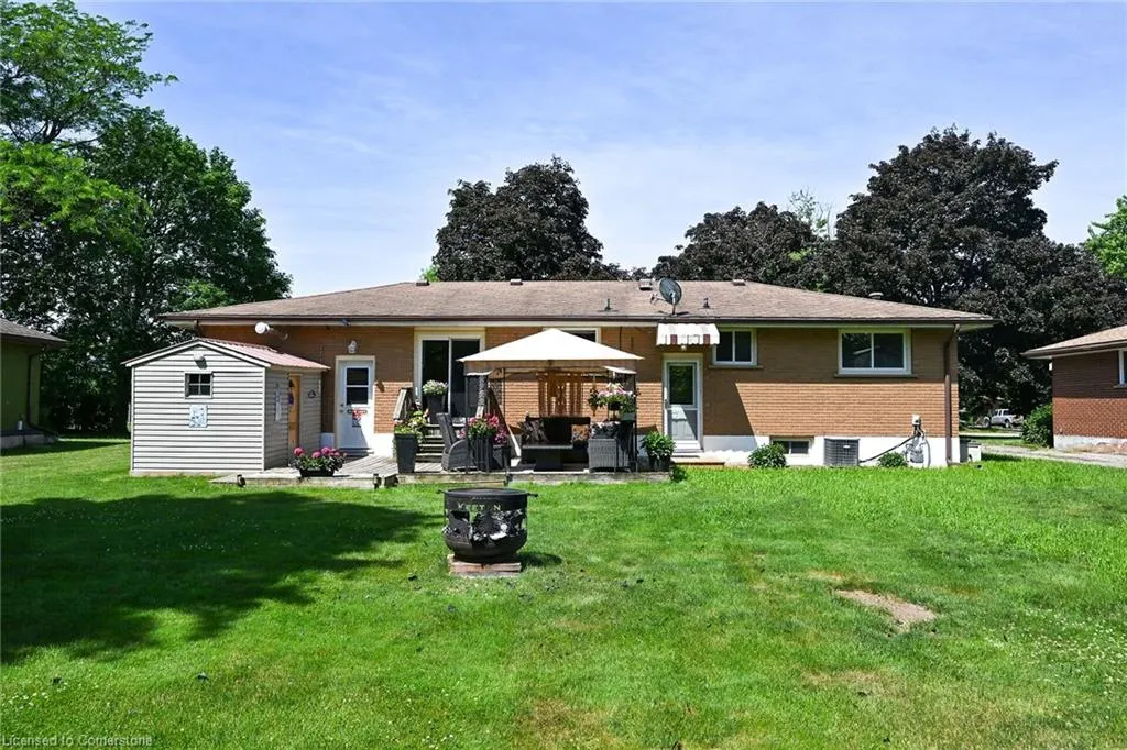 83 Oak Avenue