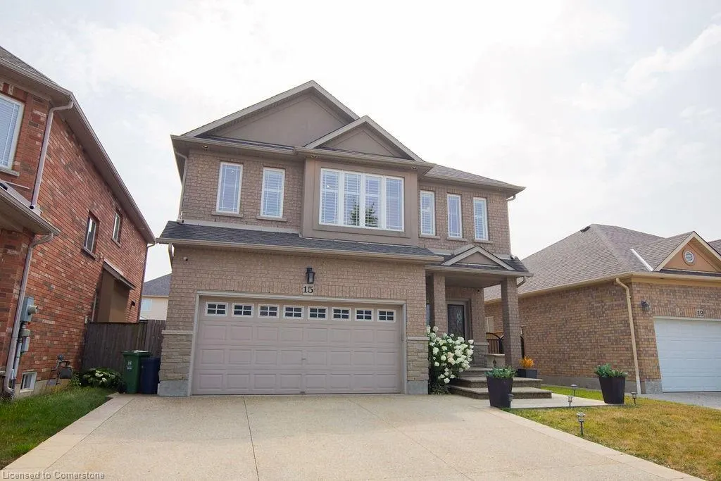 15 Meadowbank Drive