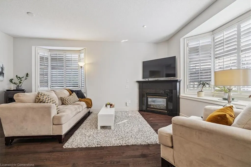 5080 Fairview Street, #72