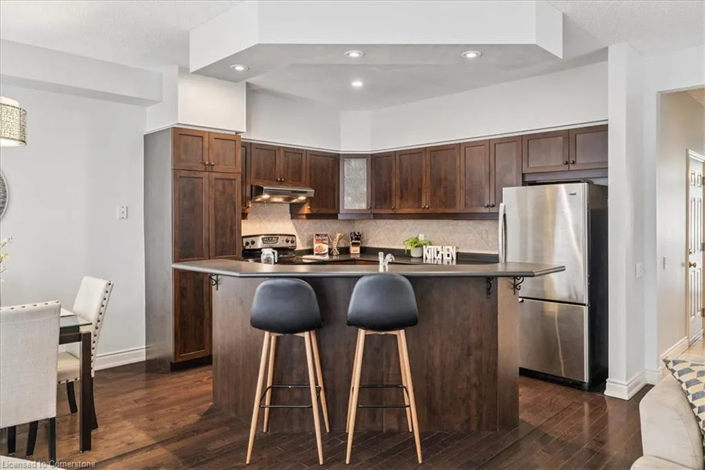 5080 Fairview Street, #72