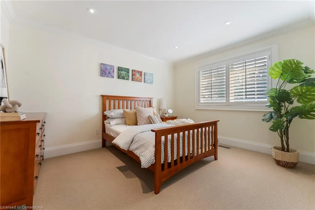 1511 Jasmine Crescent