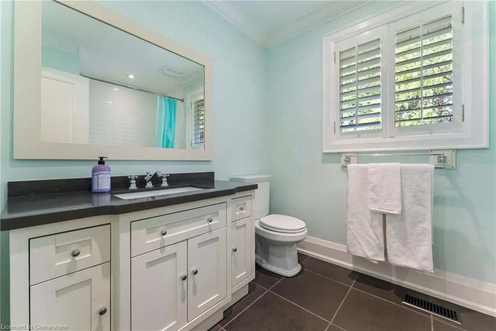 1511 Jasmine Crescent
