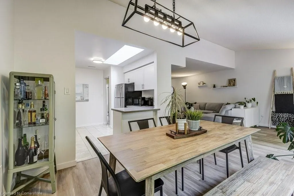 2055 Walkers Line, #234