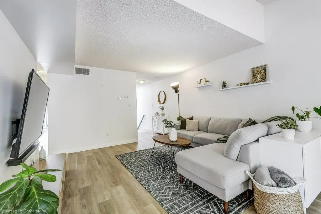 2055 Walkers Line, #234