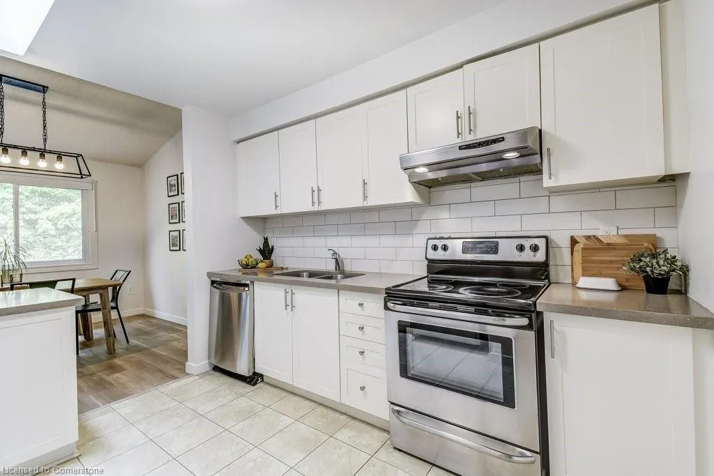 2055 Walkers Line, #234