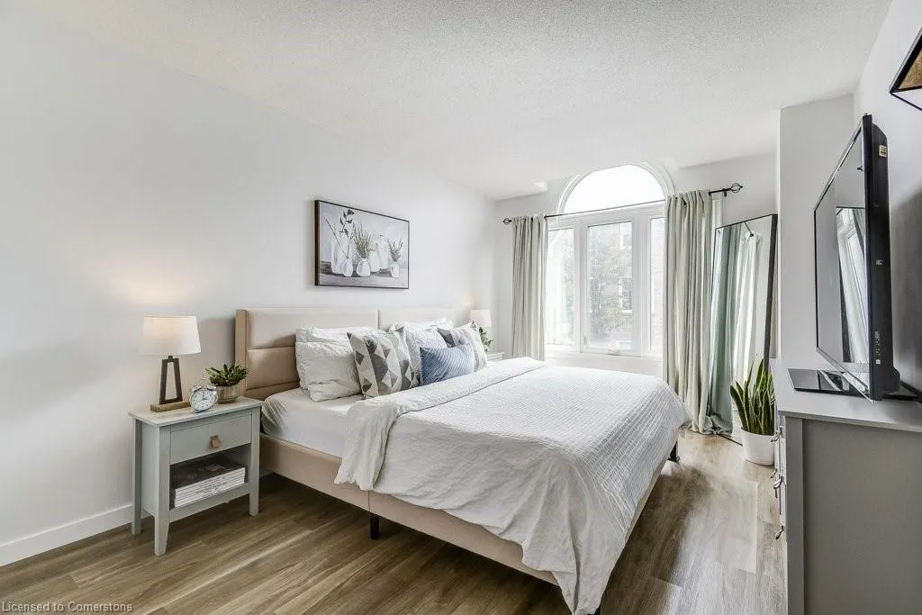 2055 Walkers Line, #234