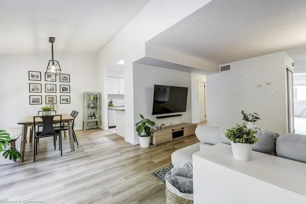 2055 Walkers Line, #234