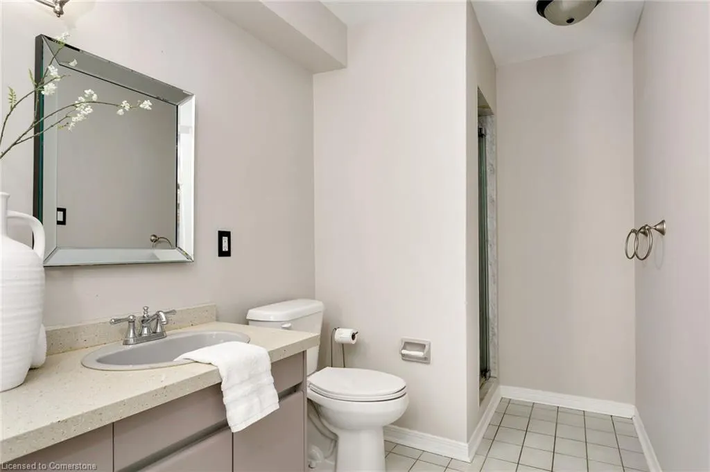 2006 Glenada Crescent, #7