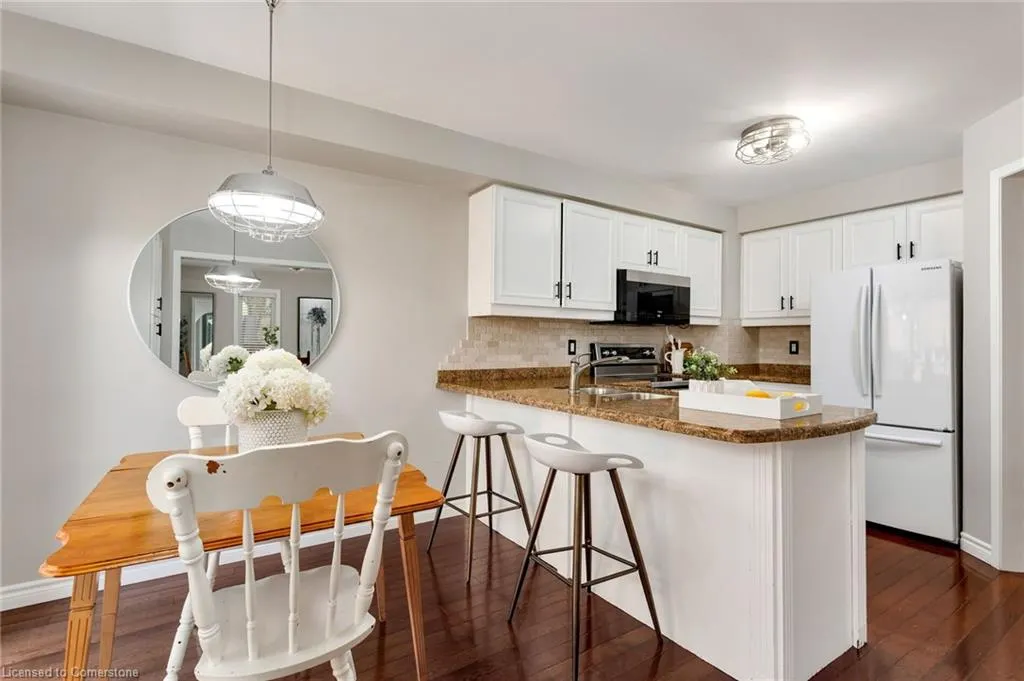 2006 Glenada Crescent, #7