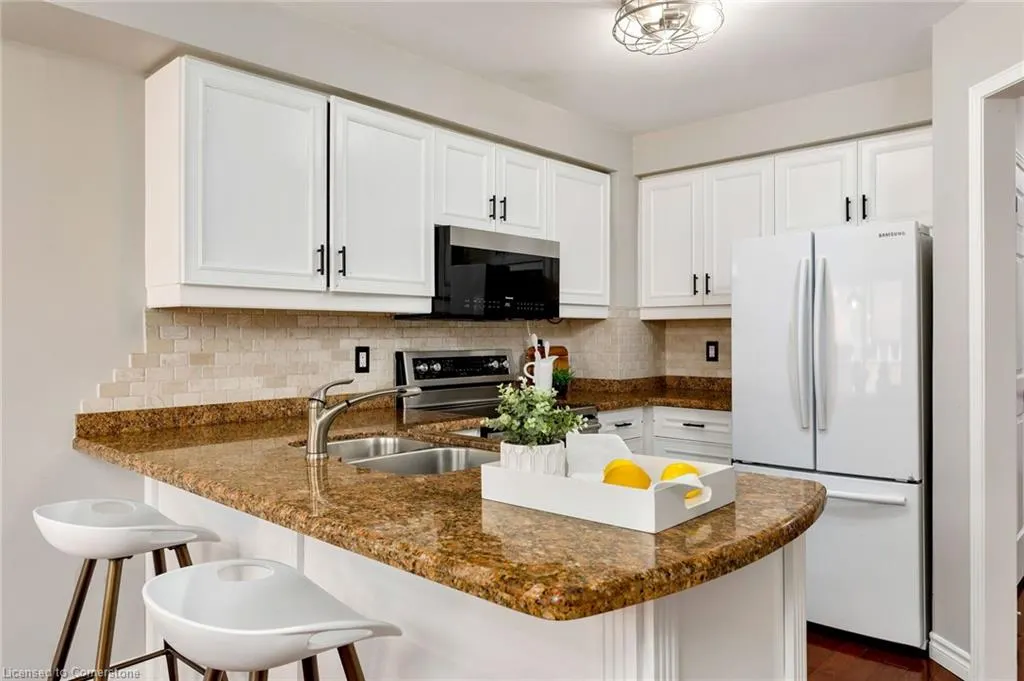 2006 Glenada Crescent, #7