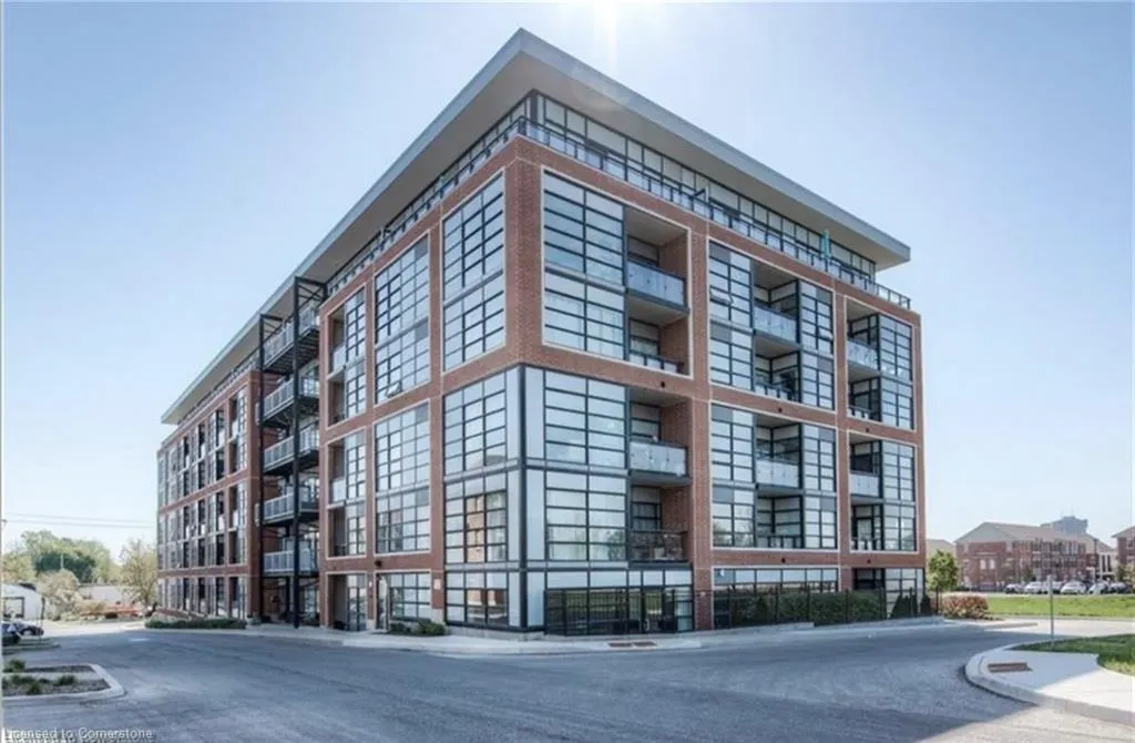 15 Prince Albert Boulevard, #406