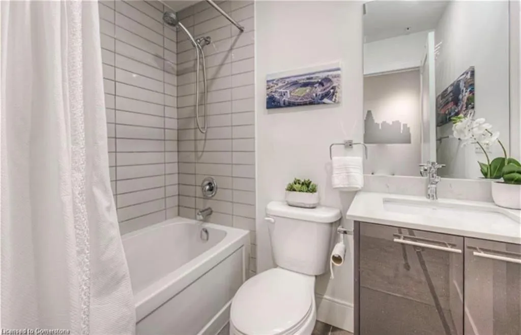 15 Prince Albert Boulevard, #406