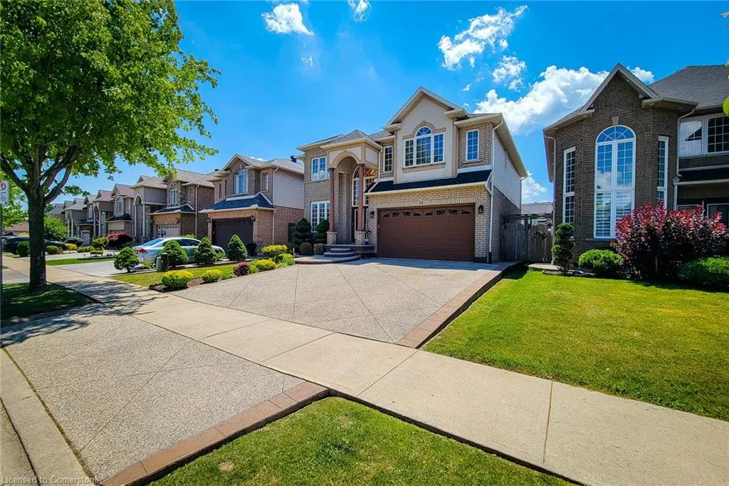 26 Colin Crescent