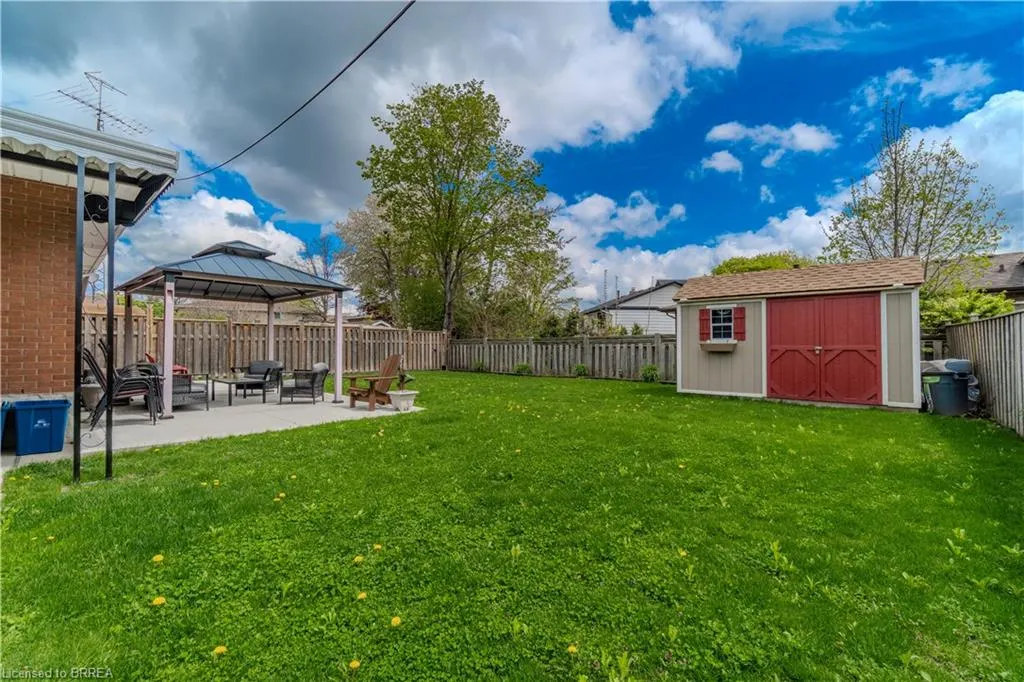 43 Linden Avenue