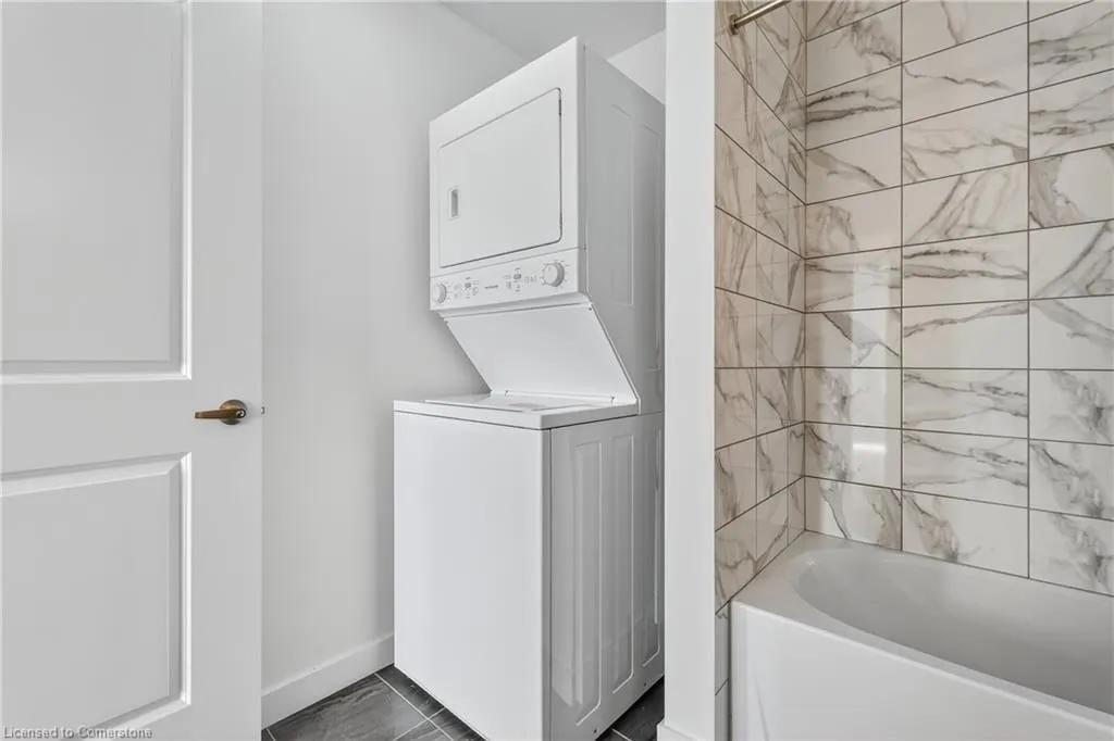 101 Shoreview Place, #530