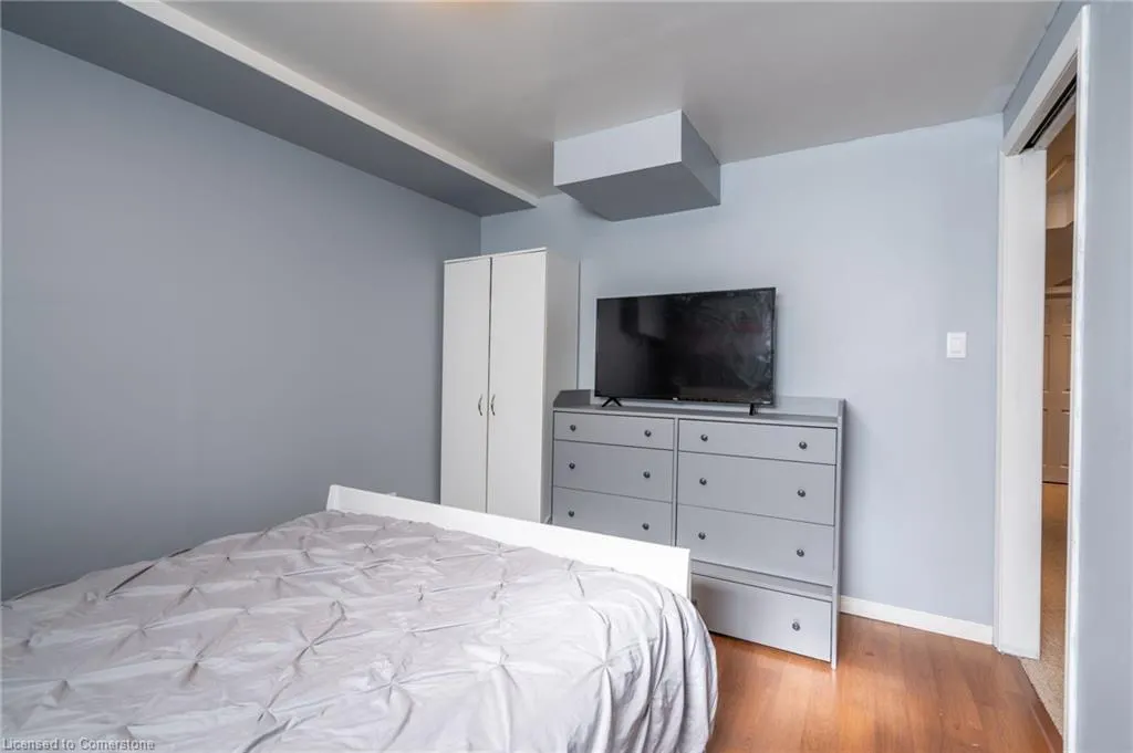2 Bronte Court