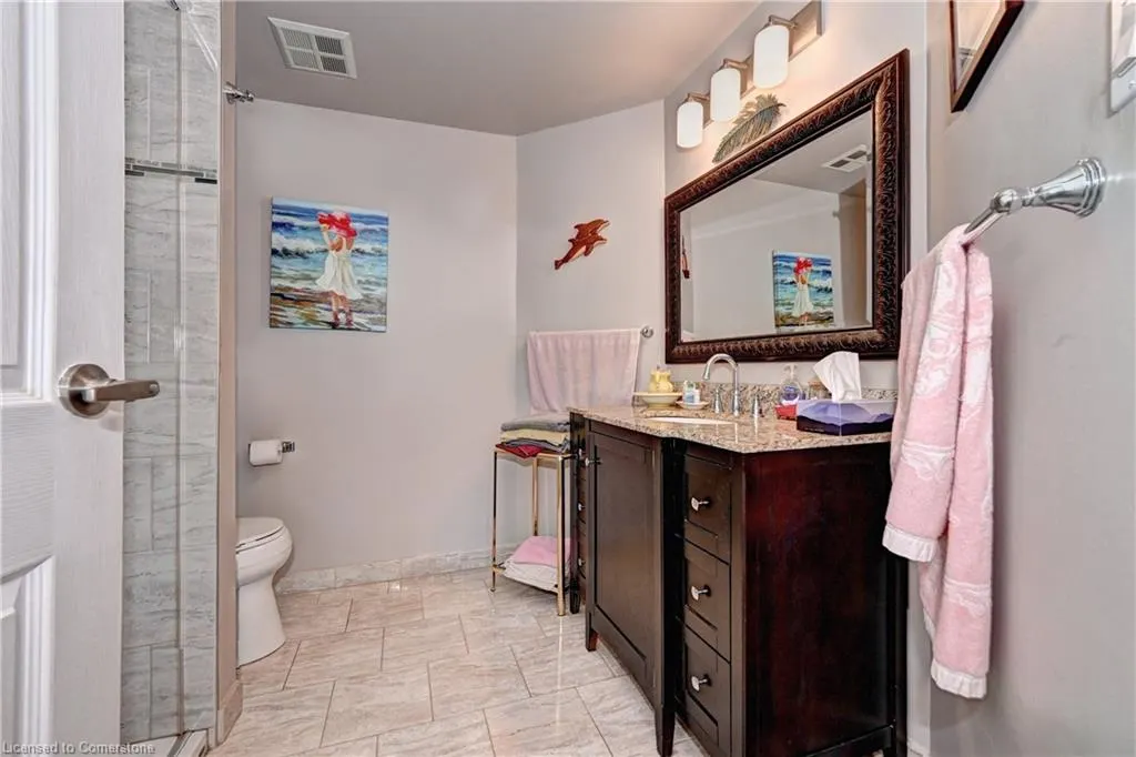 24 Marilyn Drive N, #401