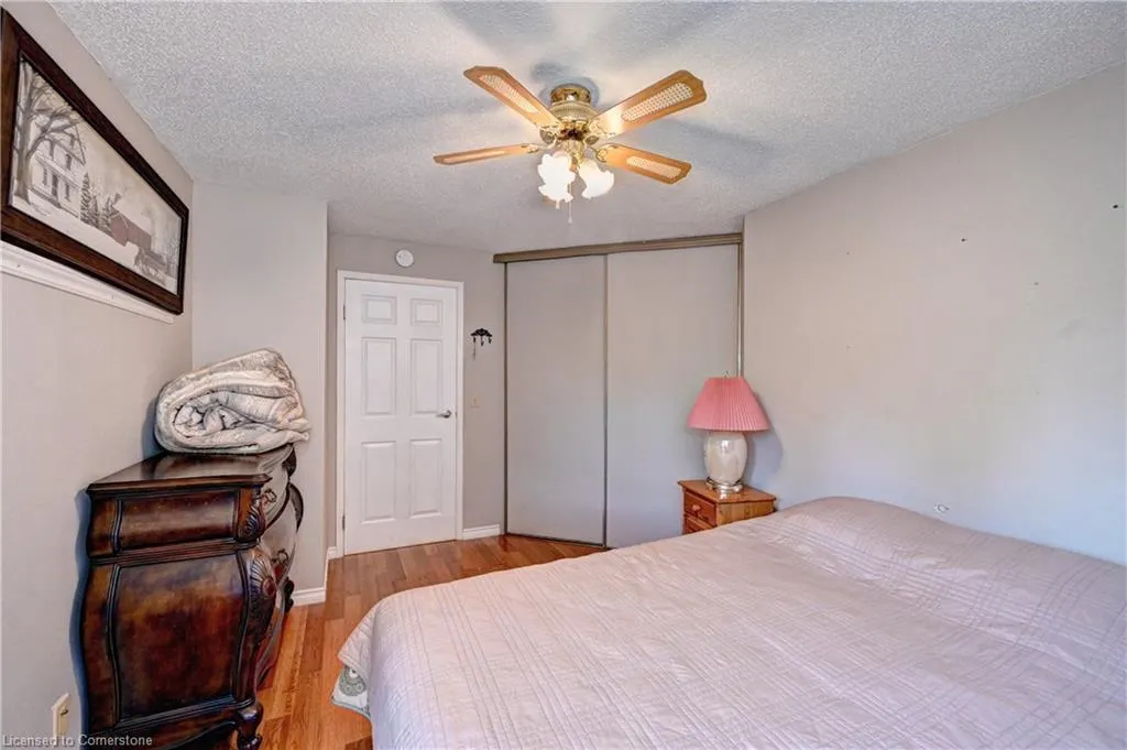 24 Marilyn Drive N, #401
