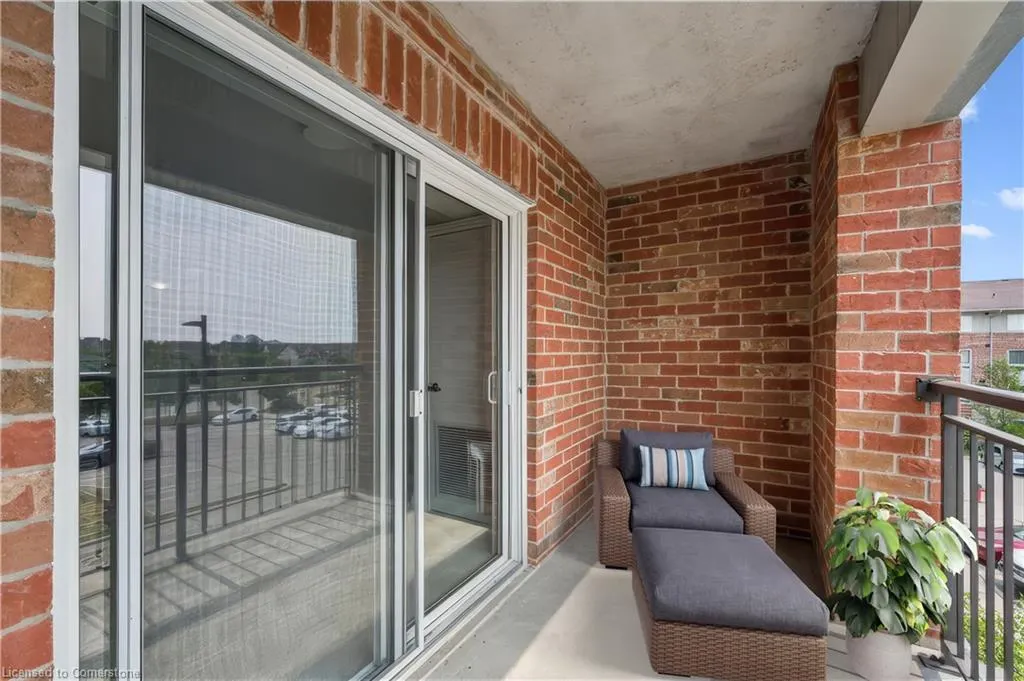 60 Lynnmore Street, #313