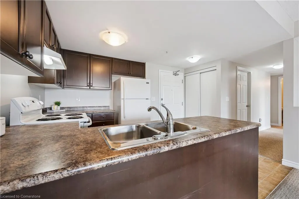 60 Lynnmore Street, #313