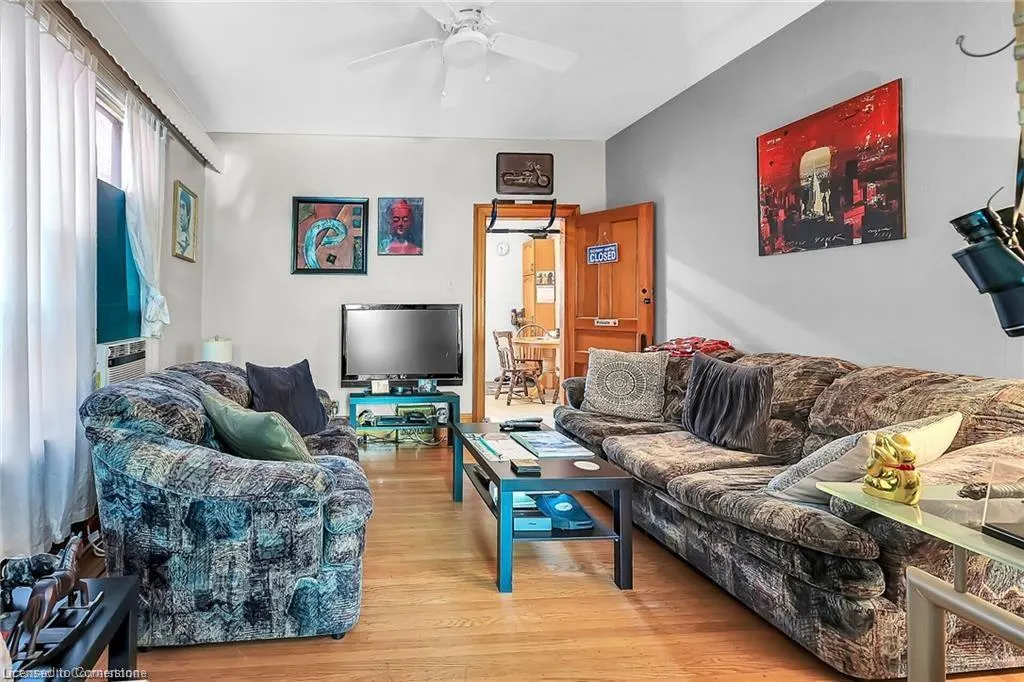 49 East Bend Avenue S