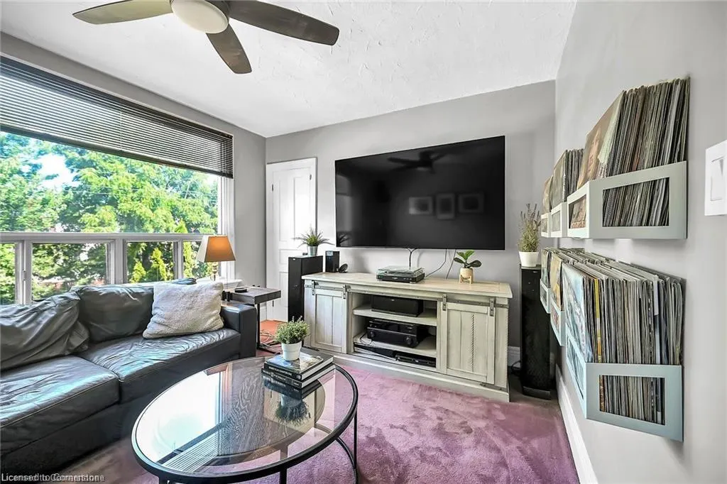 49 East Bend Avenue S