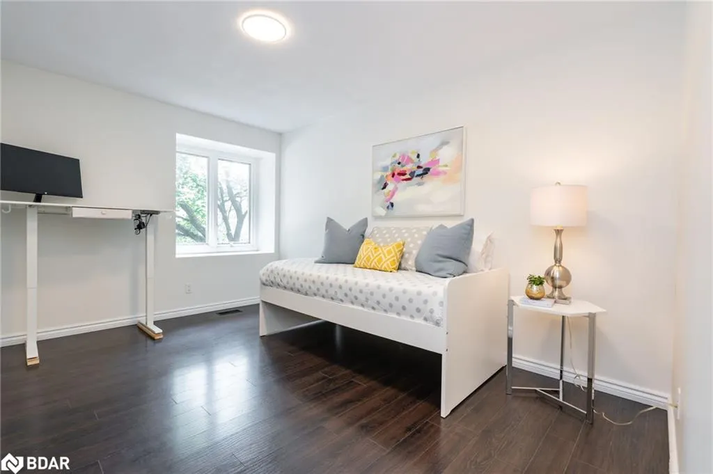 230 Kribs Street