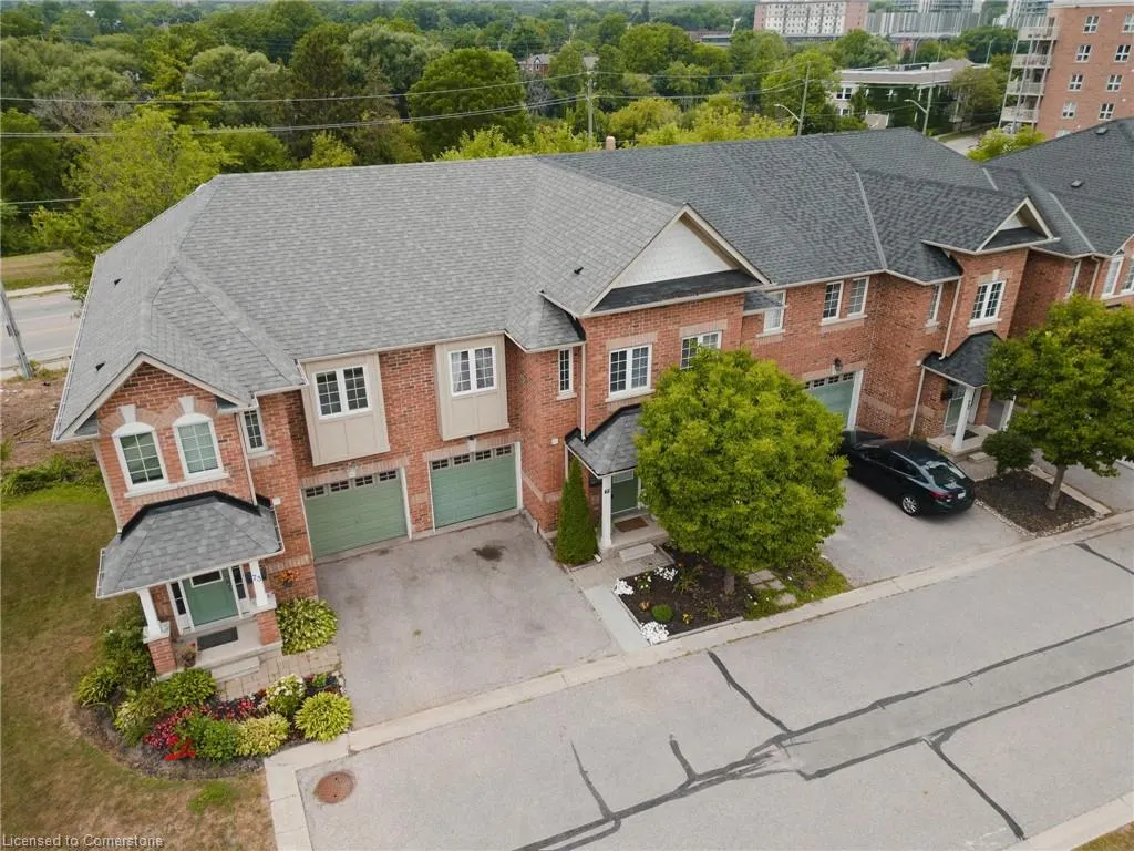 250 Ainslie Street S, #72