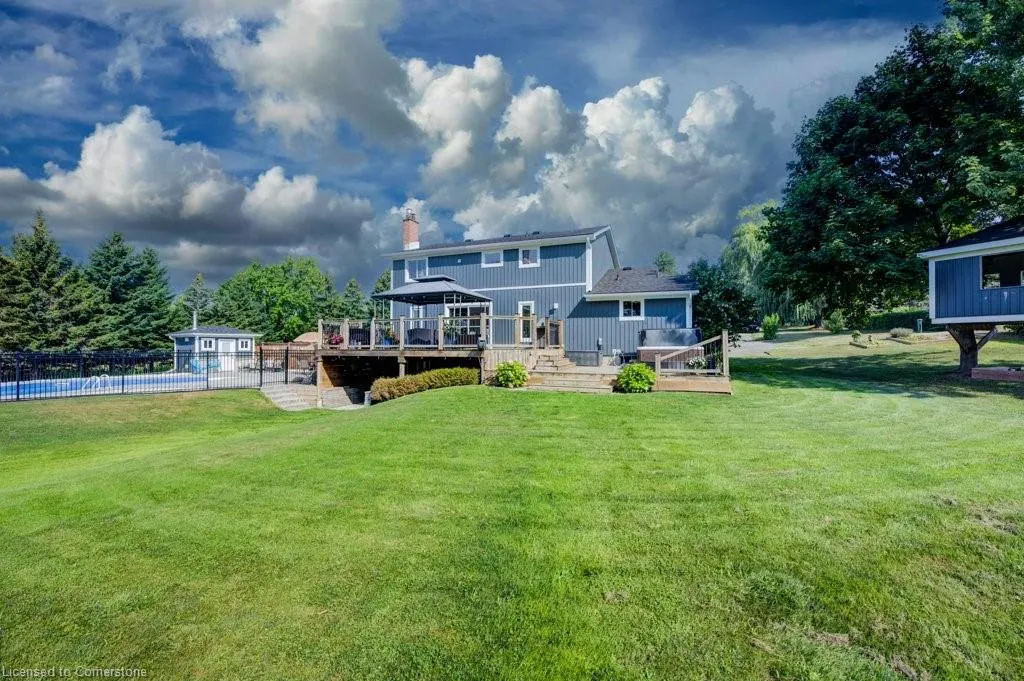 2305 Snyders Road E