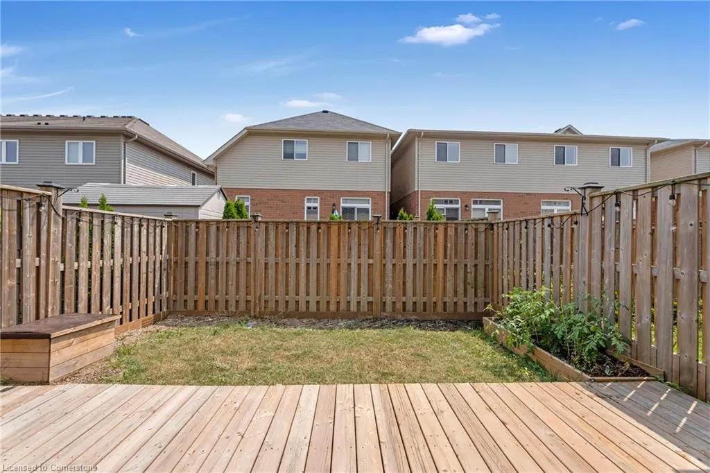 28 Charleswood Crescent Crescent