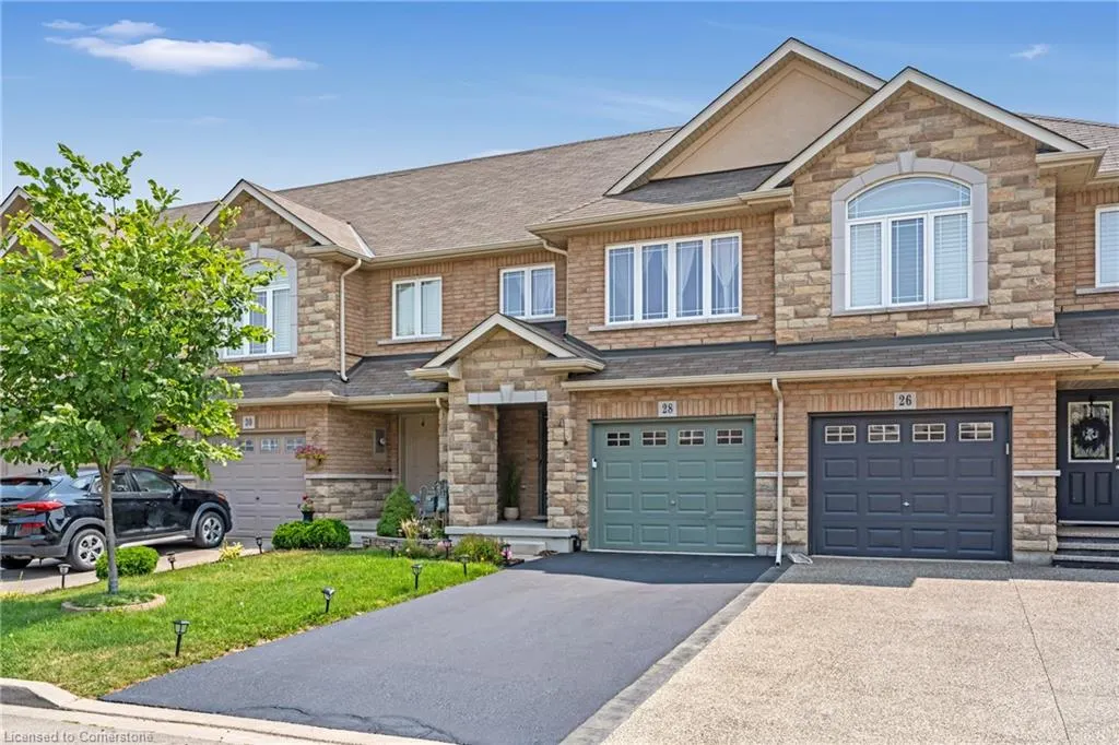 28 Charleswood Crescent Crescent