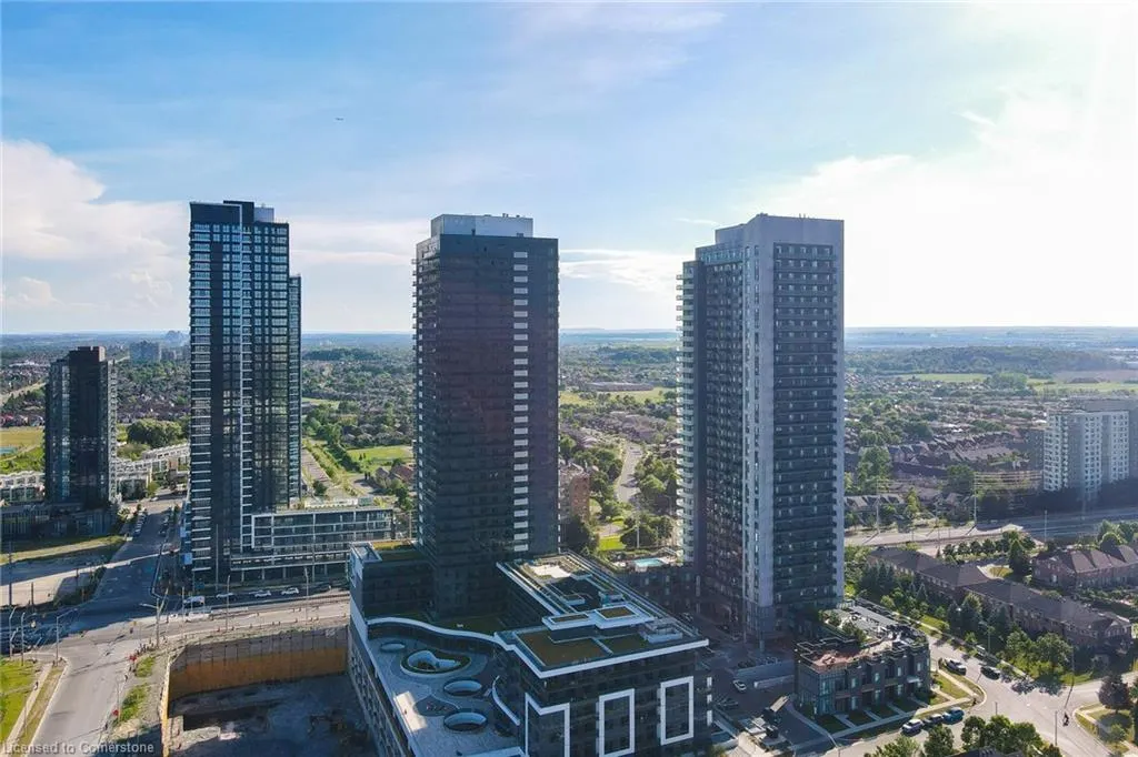8 Nahani Way Way, #2921