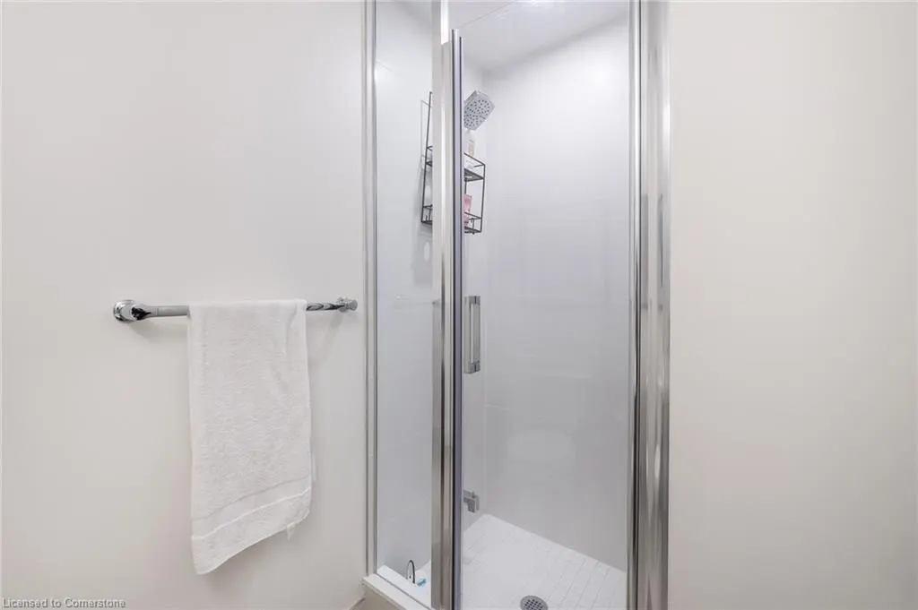 8 Nahani Way Way, #2921