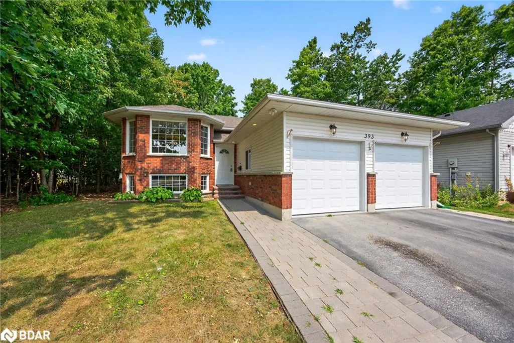 393 Grenville Avenue