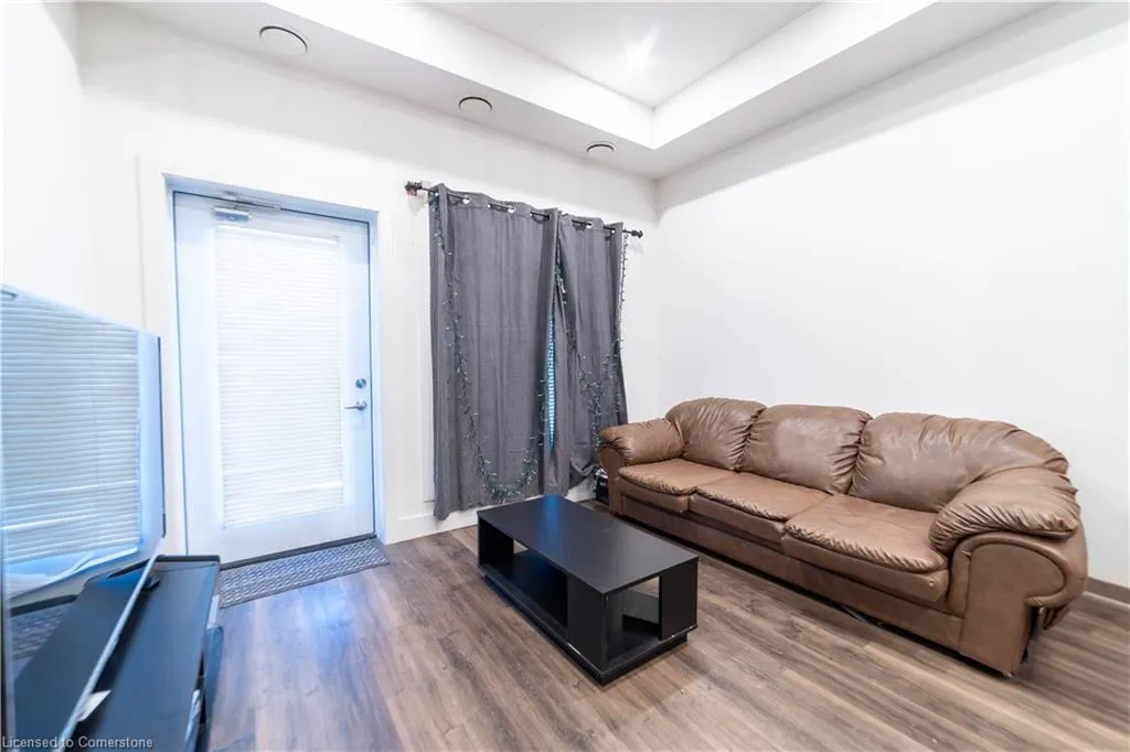1201 Lackner Place, #102