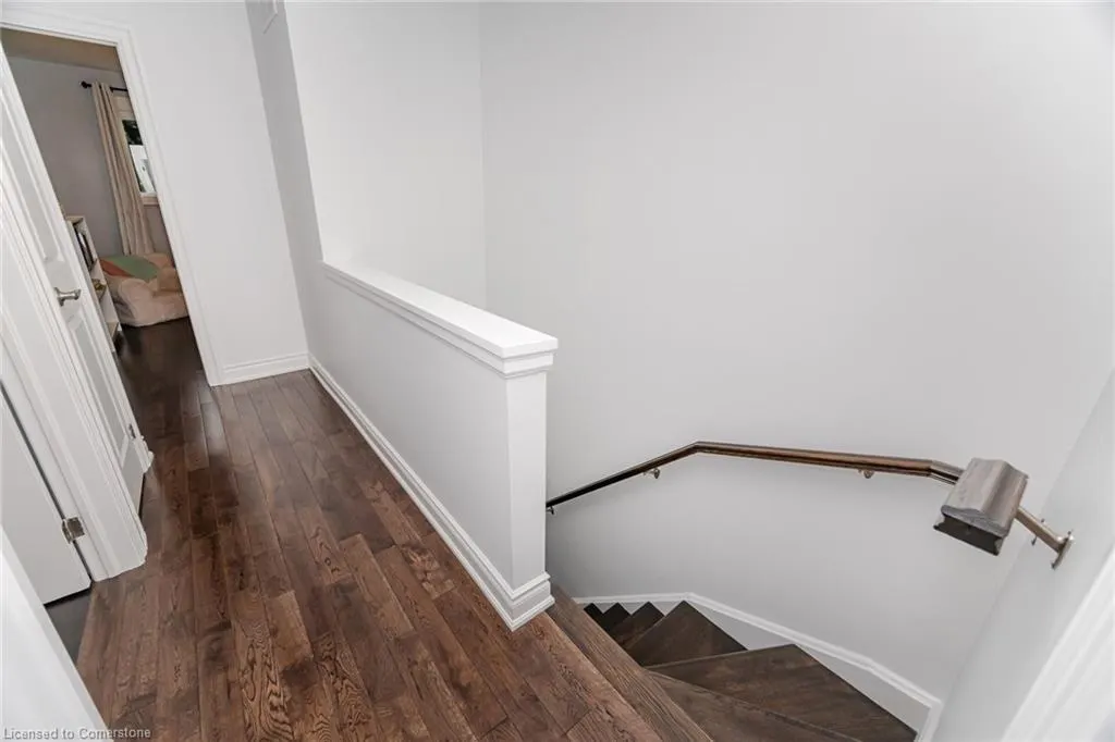 1520 Sixth Line, #20