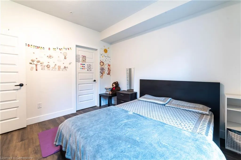 1201 Lackner Place, #211