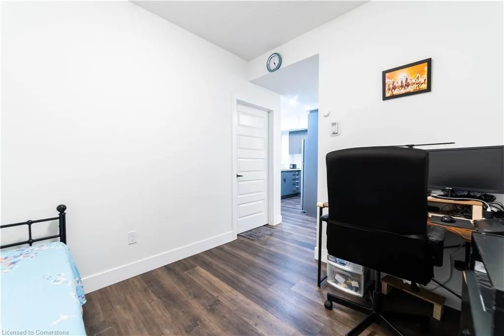 1201 Lackner Place, #211