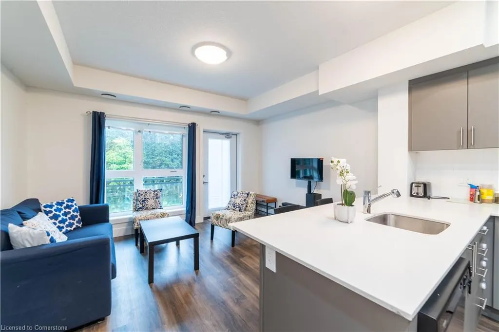 1201 Lackner Place, #211
