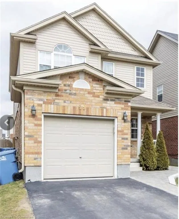 19 Mullin Drive, #Upper Level