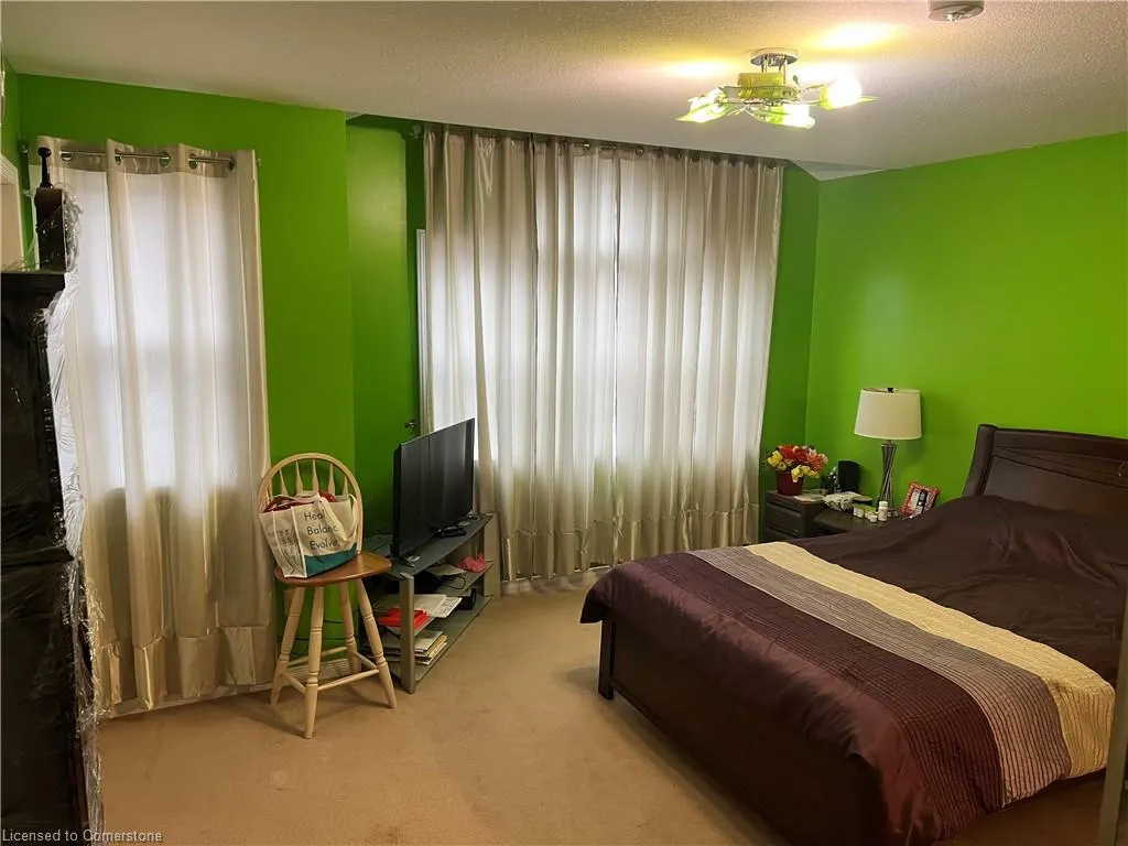 19 Mullin Drive, #Upper Level