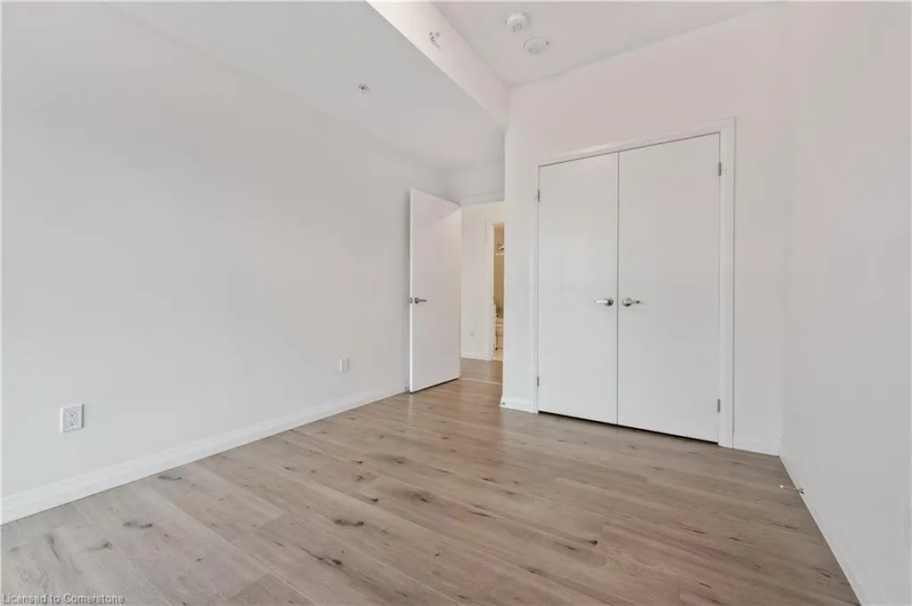 60 Charles Street W, #2405