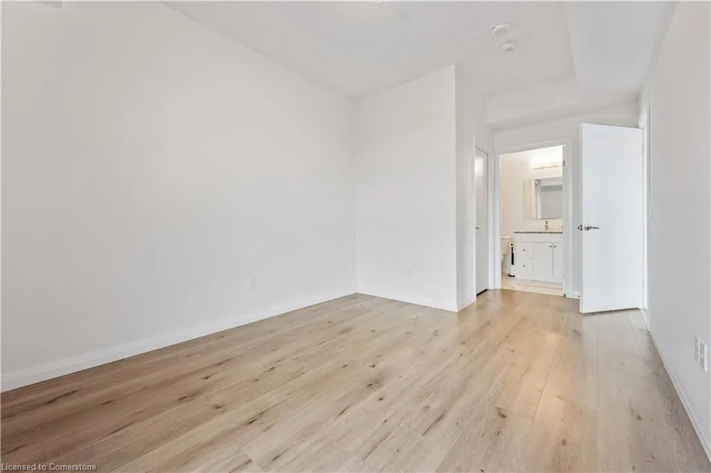 60 Charles Street W, #2405
