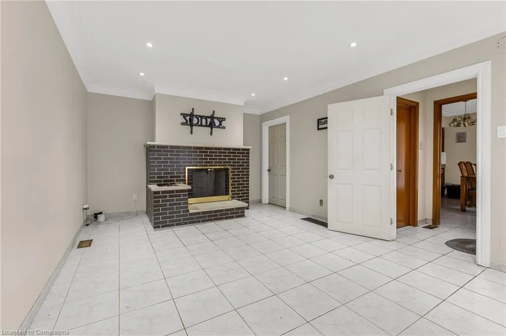 103 Briarwood Crescent