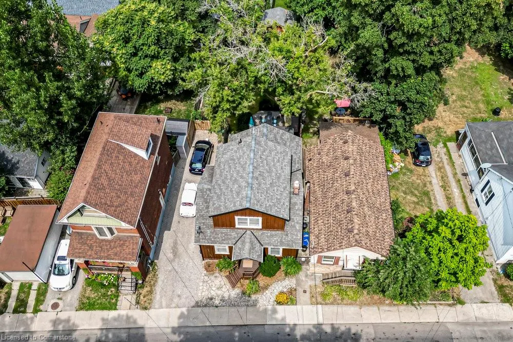 241 Charlton Avenue E
